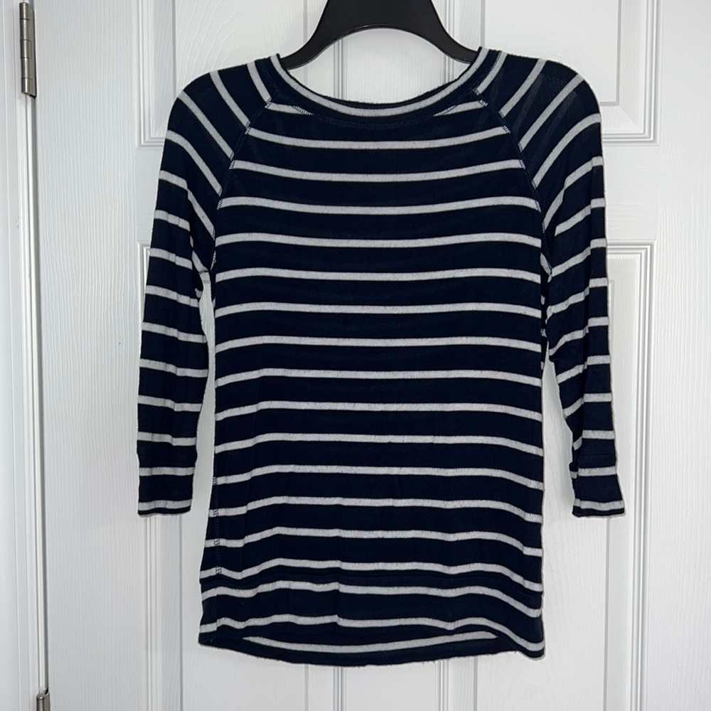 Mix by 41 Hawthorn-3/4 sleeve knit top, Womens XS, Navy with white stripes